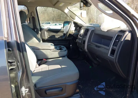 2018 Ram 1500 Tradesman 4X2 6'4 Box z USA, uszkodzony, nr VIN 1C6RR6FG5JS195482